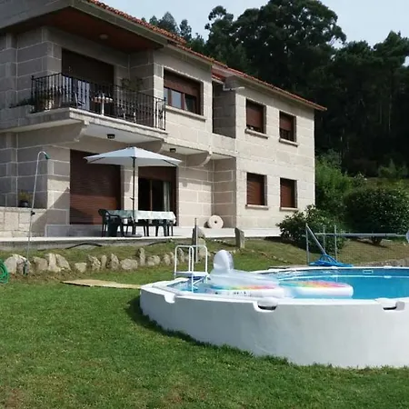 Casa Con Piscina En Sanxenxo P-0001 Pontevedra